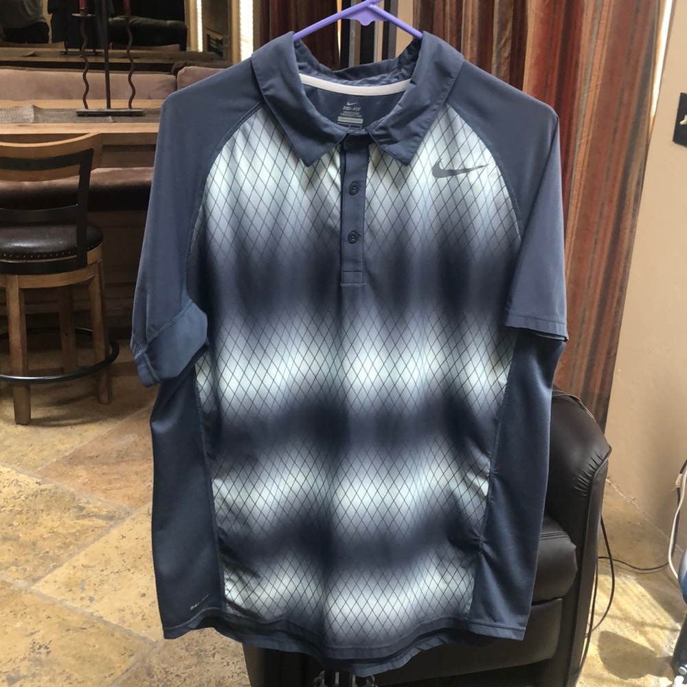 Nike Dri-Fit Golf/Tennis shirt